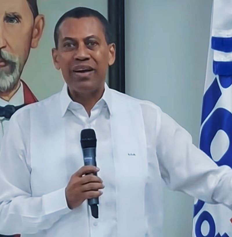 desempeño de Guido Gómez en Indotel