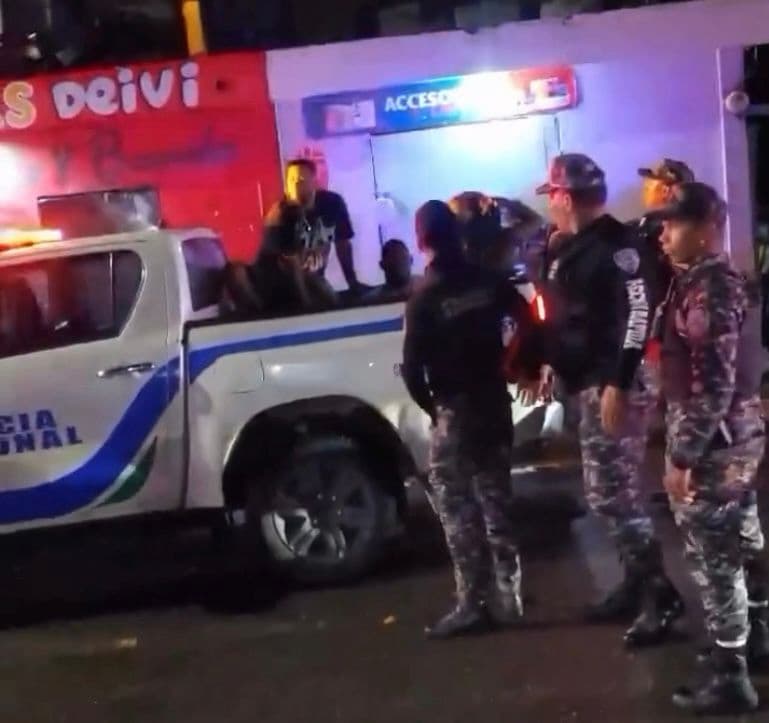 Video viral muestra incidente con la policial en Los Alcarrizos