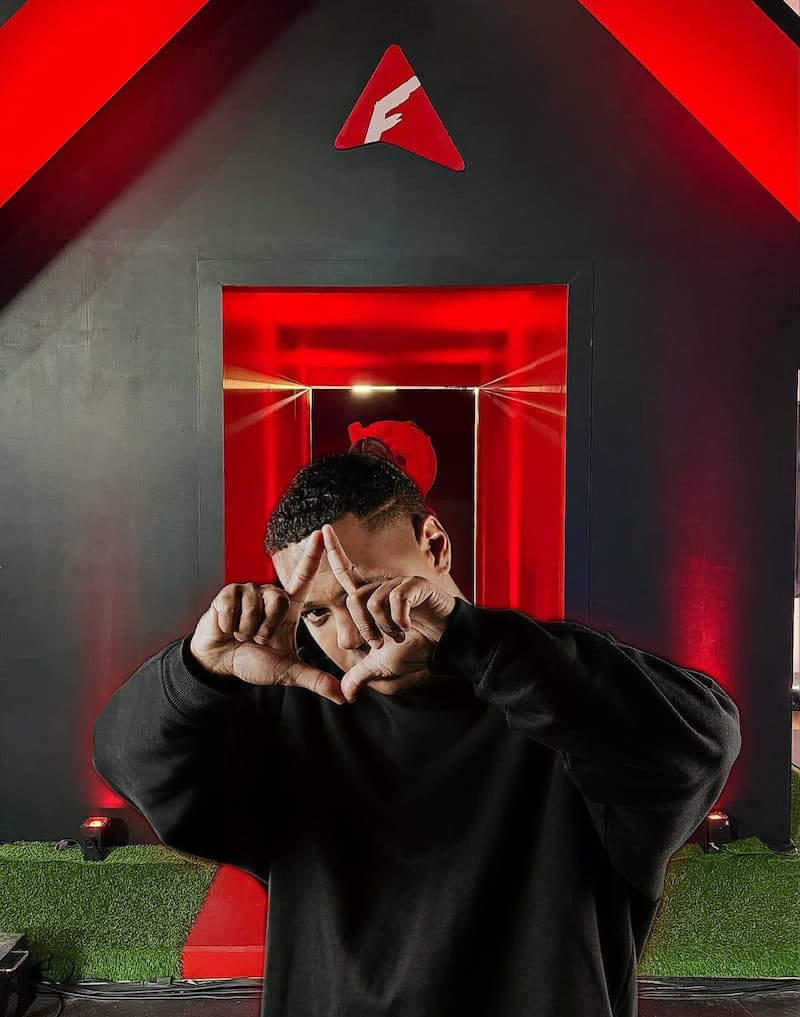 Gran cierre de La Casa de Alofoke