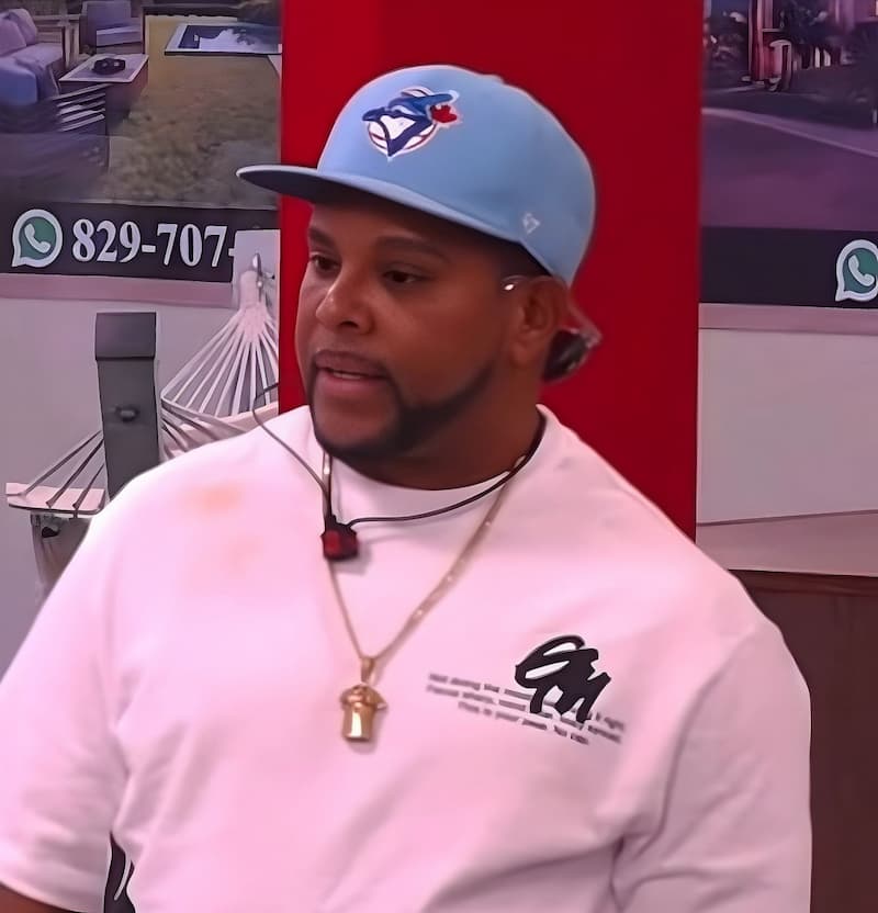 Luis Polonia Pareja de Jennifer